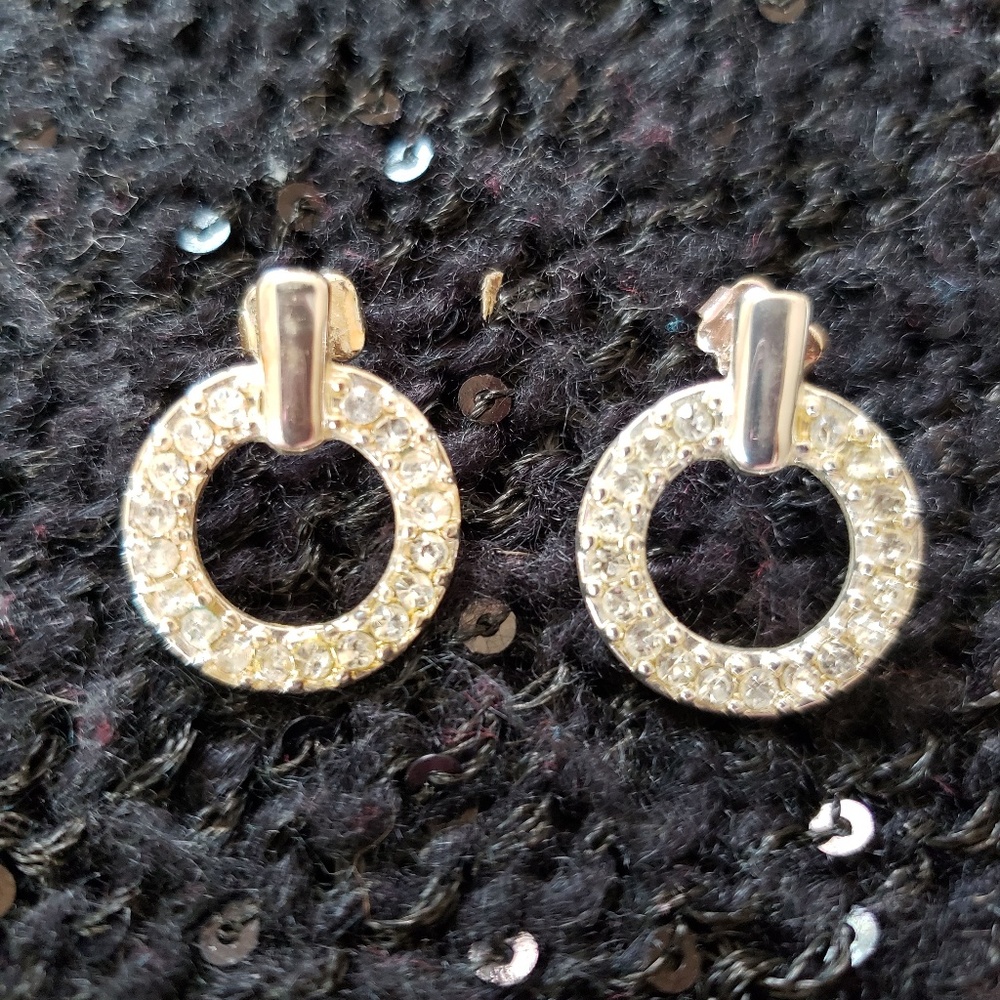 Small Crystal Encrusted Circle Stud Earrings